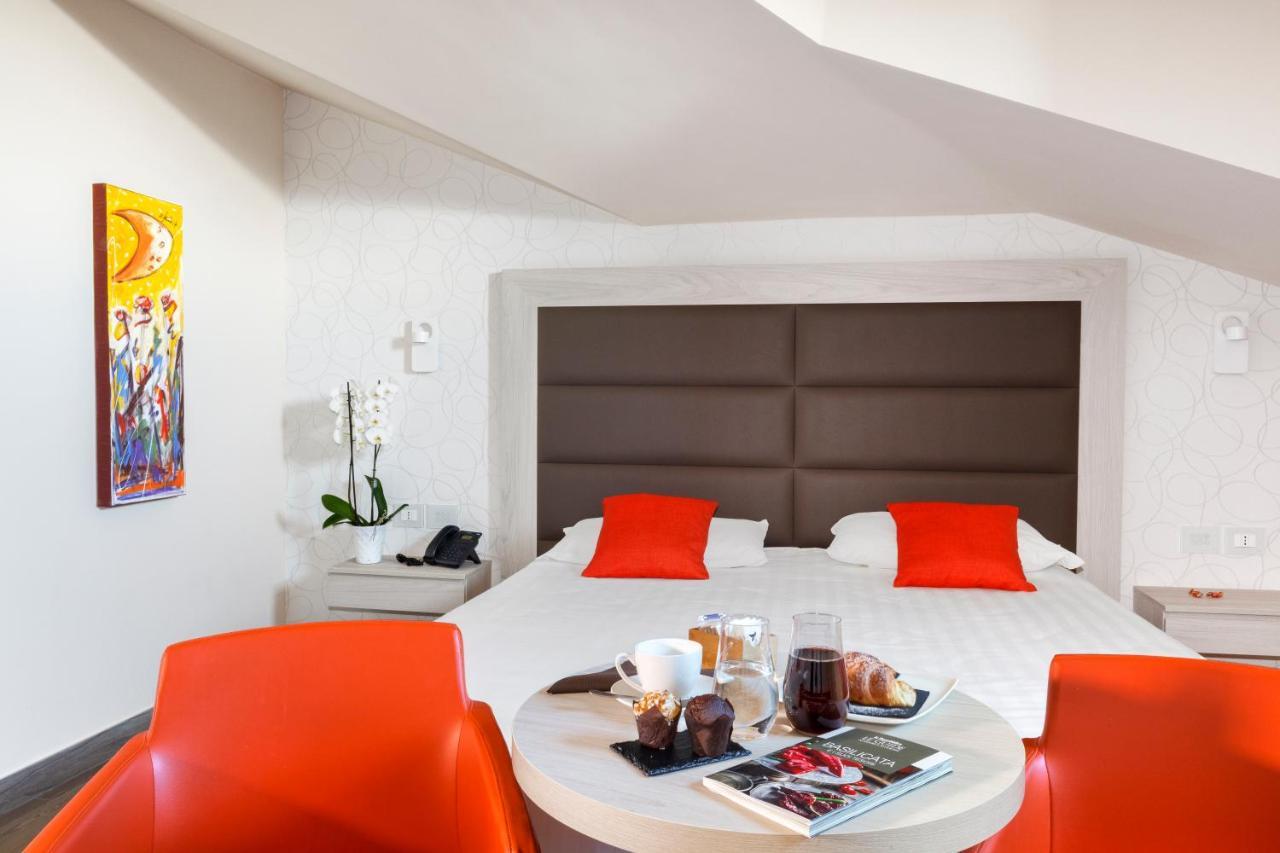 Camera Superior Matrimoniale/Doppia con Letti Singoli